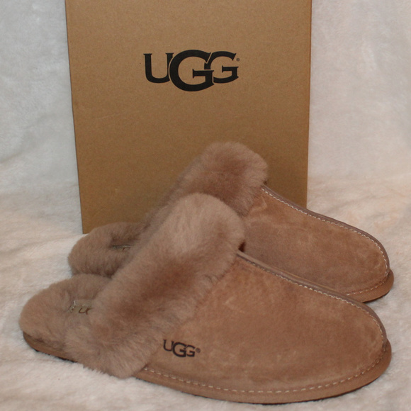 UGG Shoes - UGG SCUFFETTE II SUEDE WATER RESISTANT SLIPPERS